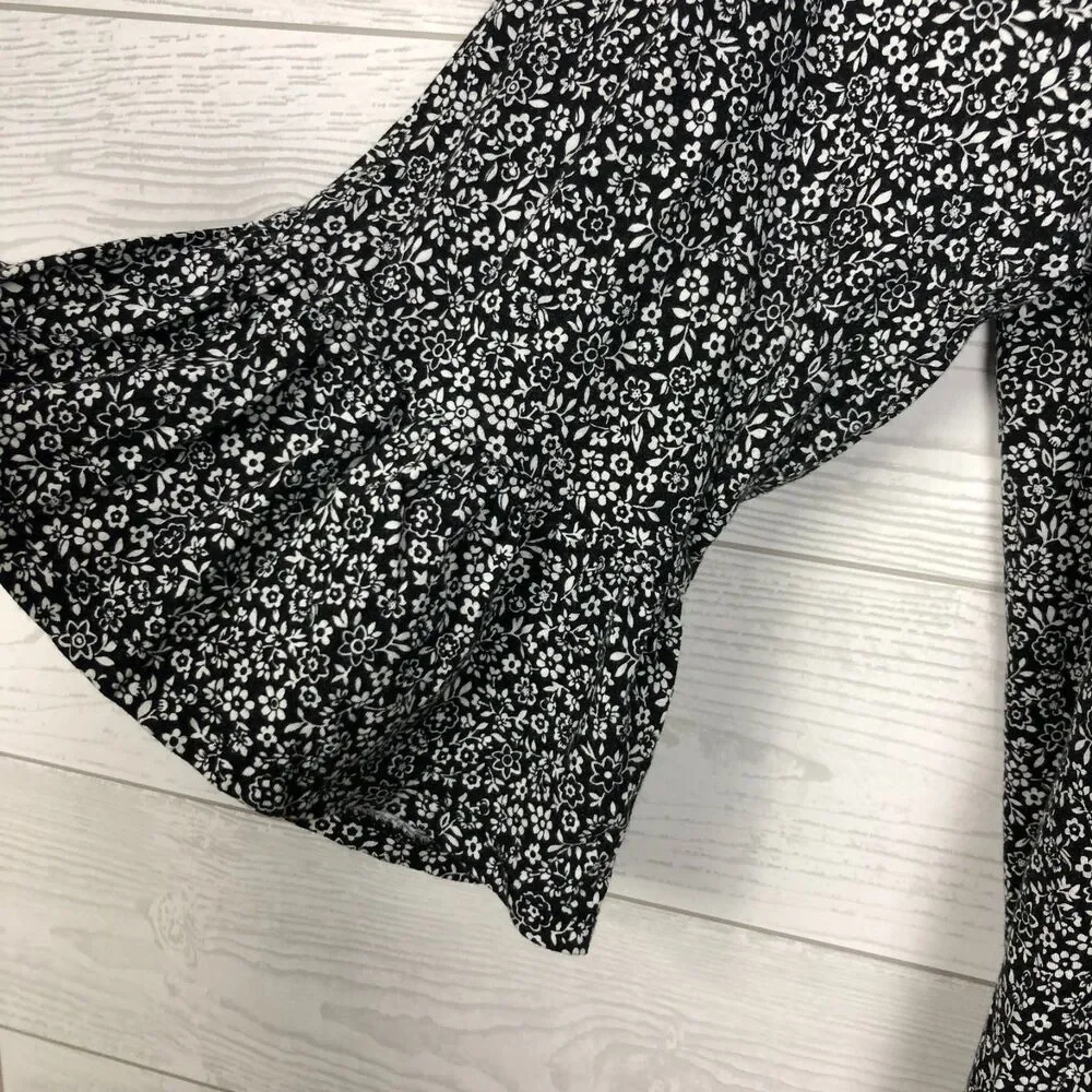MICHAEL Michael Kors Women's Large Floral Print Scoop Neck Top Bell Sleeve Shirt
